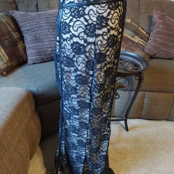 Dress size L (no name) - Picture 11 of 13